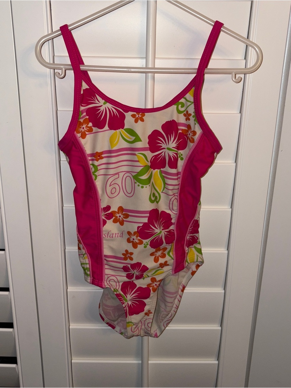 Girl’s Floral One-Piece Bathing Suit Size: 6/6X